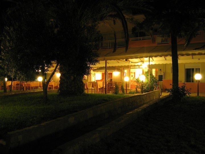 Possidona Beach Hotel Gerakini Exterior foto