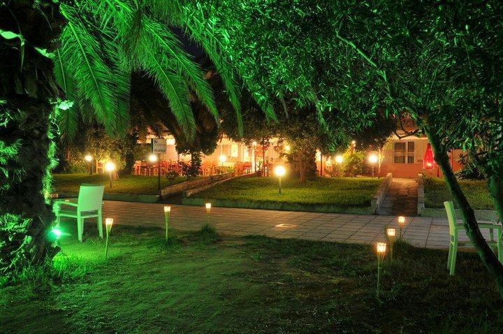 Possidona Beach Hotel Gerakini Exterior foto